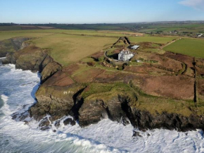 Wildly Romantic Cliff Top Apartment